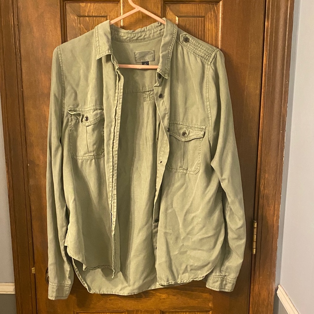 Universal Thread Olive Button Down Shirt